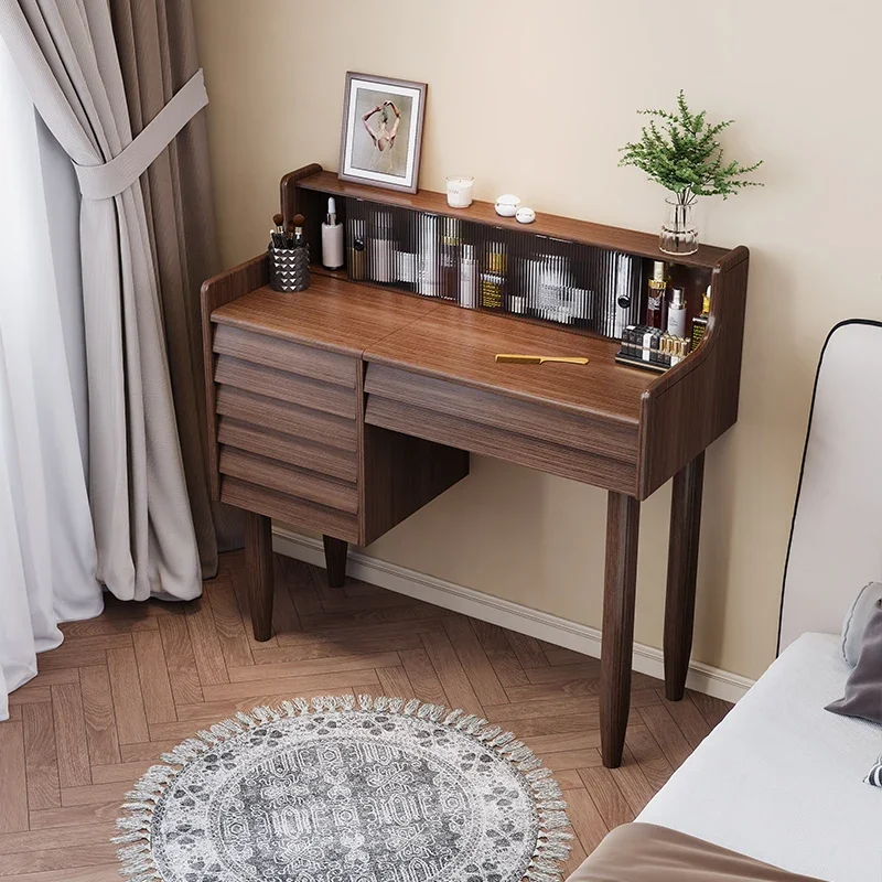 Clearance Table Power Outlet D - Beauty Makeup Outlet ulasan dan harga